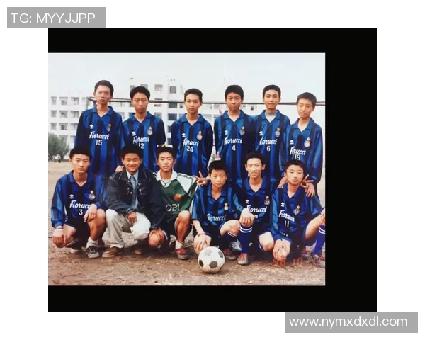 足球崔宇的传奇之路：从草根少年到职业球员的奋斗故事